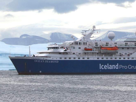 INOV8V-_0000s_0006_Arctic-Exploration-Ships